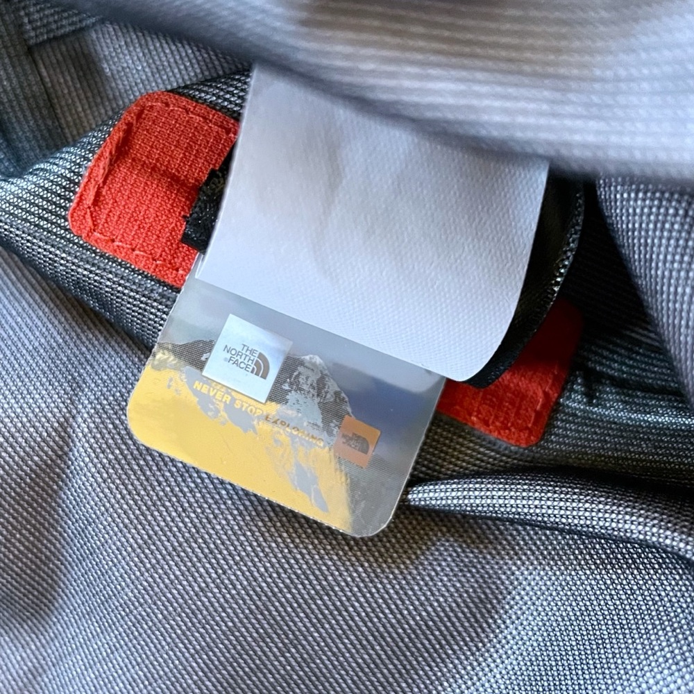 The North Face Men’s DryVent Shell Ski Jacket In Flare - Picture 7 of 7